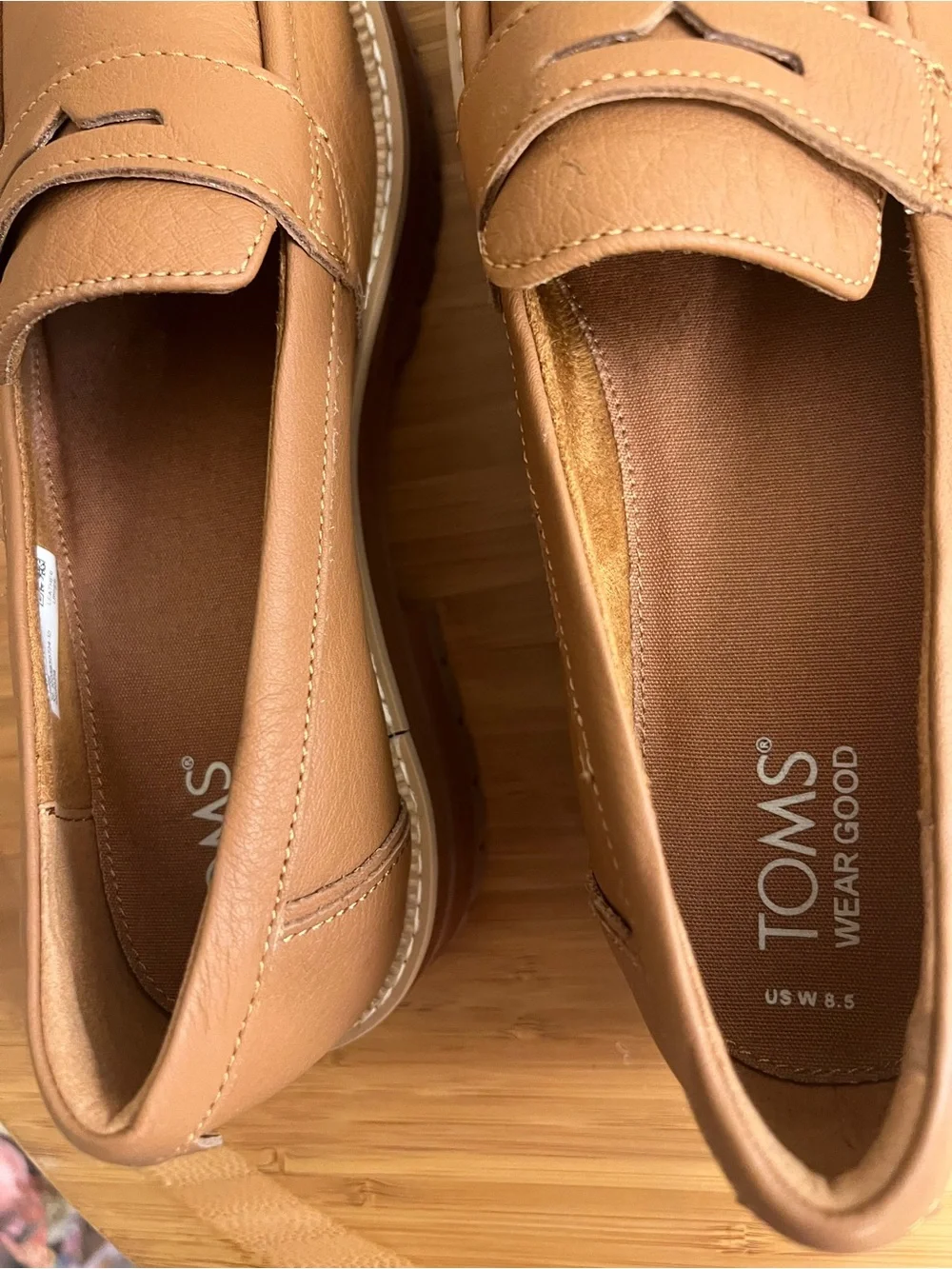 Toms loafers smooth